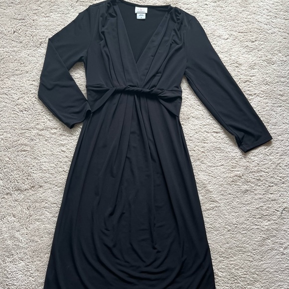 Black midi maternity dress - Picture 1 of 2